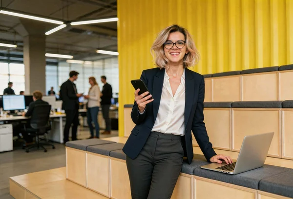 Female CEO of refurbished hardware company satisfied with SEO services